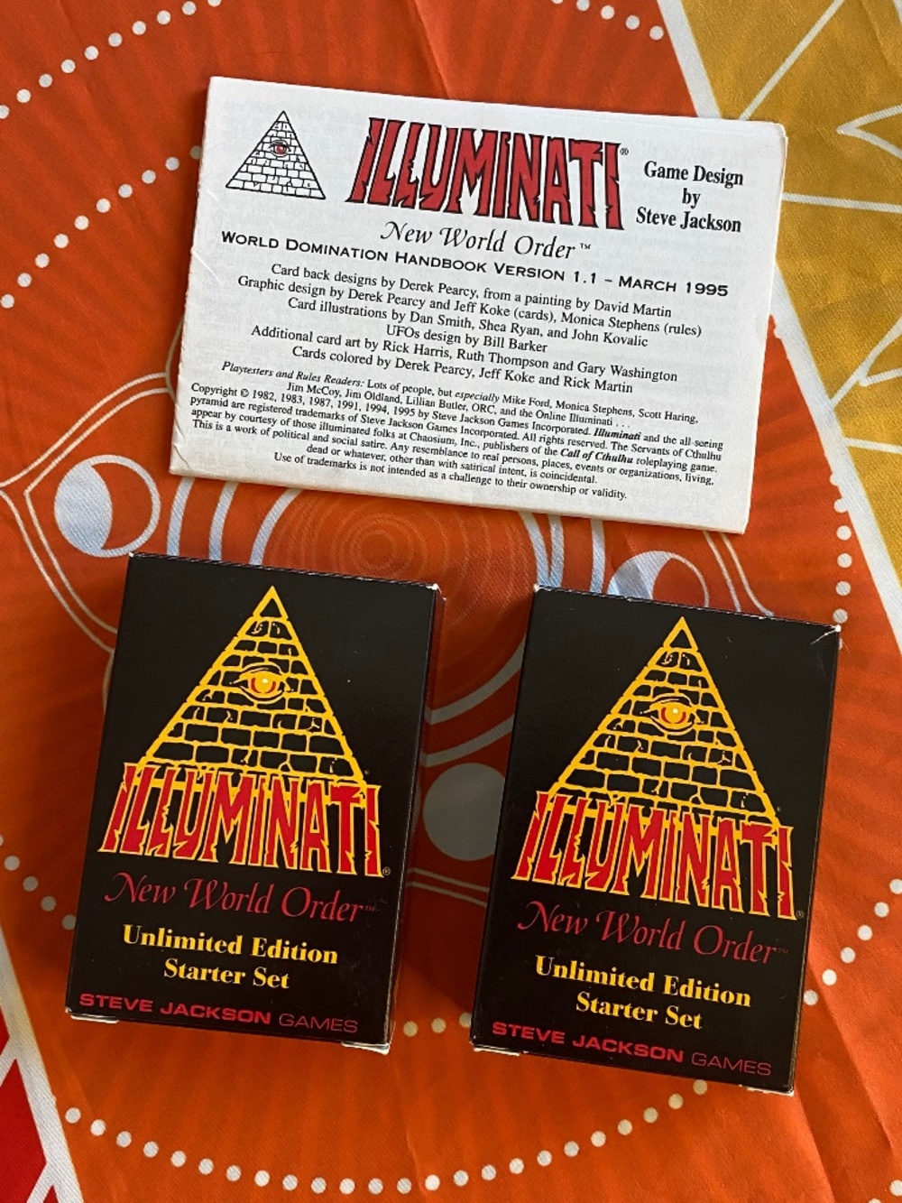 Illuminati New Word Order 1995 Unlimited Edition Starter Set